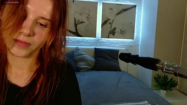 Snapshot of Betty_June chatting on 27, 6, 2026 Betty June online show from 27, 6, 2026