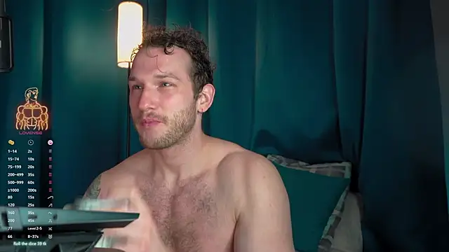 VIktorSecret online show from 19, 4, 2026