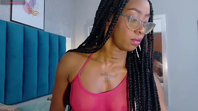 MiaMidnnightt online show from 10, 4, 2026