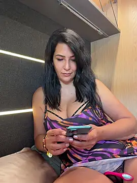 Snapshot of Cataleya80 chatting on 17, 5, 2026 Cataleya80 online show from 17, 5, 2026