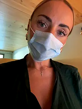 Snapshot of EmaSalis chatting on 30, 9, 2025 EmaSalis online show from 30, 9, 2025