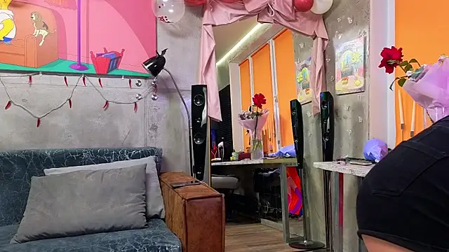 Misss Vikk online show from 18, 11, 2025