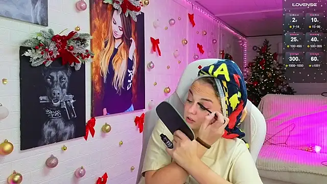 Misss Vikk online show from 19, 12, 2025