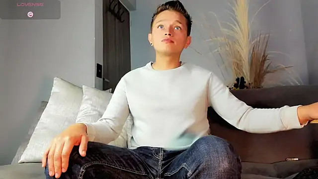 Snapshot of Tim_wolf chatting on 12, 3, 2025 Tim wolf online show from 12, 3, 2025