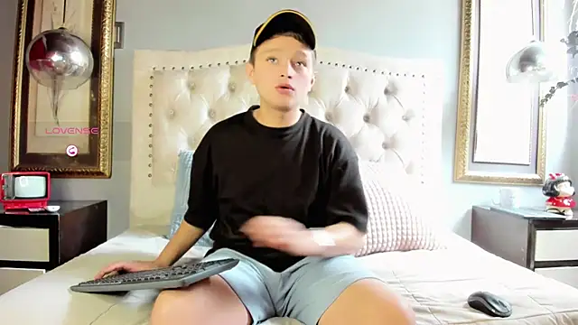 Snapshot of Tim_wolf chatting on 12, 9, 2025 Tim wolf online show from 12, 9, 2025