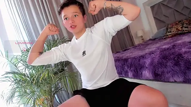 Snapshot of Tim_wolf chatting on 22, 9, 2025 Tim wolf online show from 22, 9, 2025