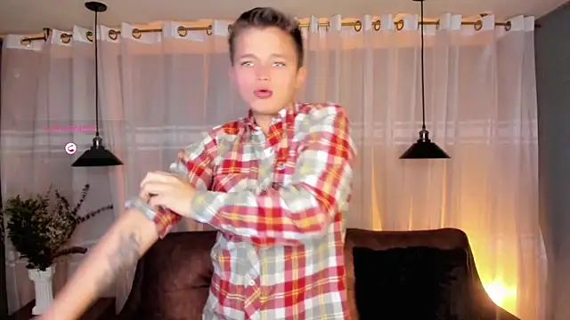 Snapshot of Tim_wolf chatting on 21, 10, 2025 Tim wolf online show from 21, 10, 2025