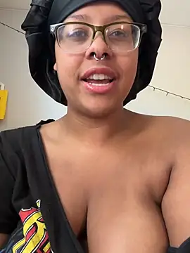 Snapshot of N1NT3NDH03 chatting on 27, 3, 2026 N1NT3NDH03 online show from 27, 3, 2026