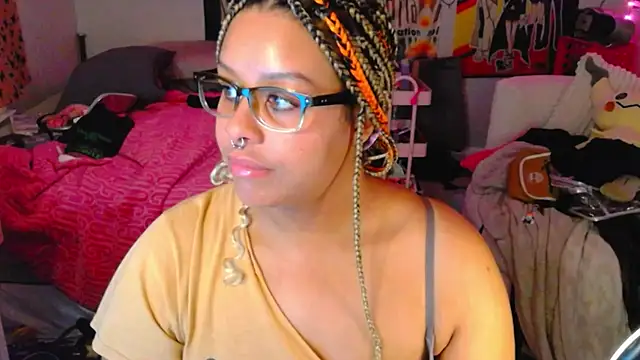 Snapshot of N1NT3NDH03 chatting on 5, 3, 2026 N1NT3NDH03 online show from 5, 3, 2026