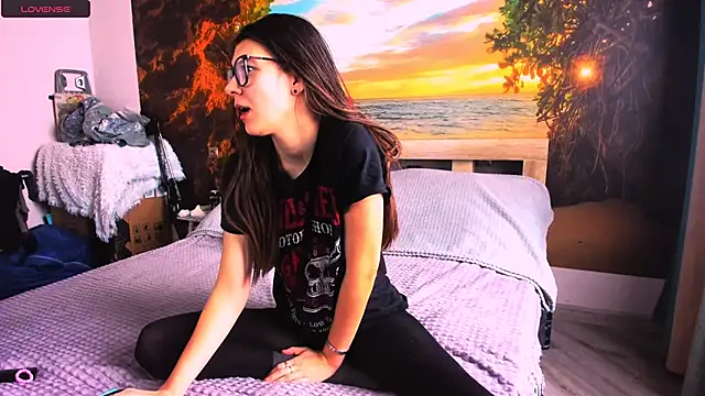 MollyLollipop online show from 5, 2, 2025