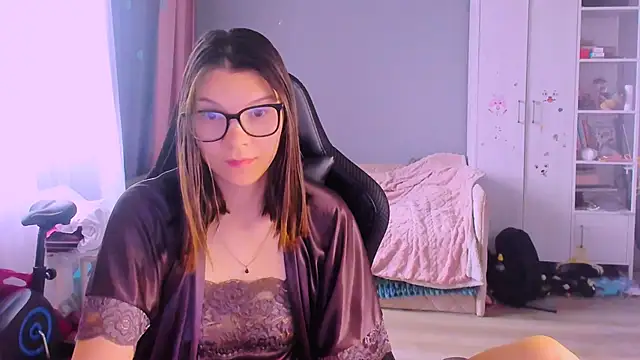MollyLollipop online show from 29, 5, 2026