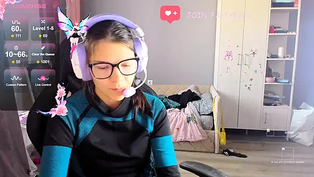 MollyLollipop online show from 16, 10, 2025