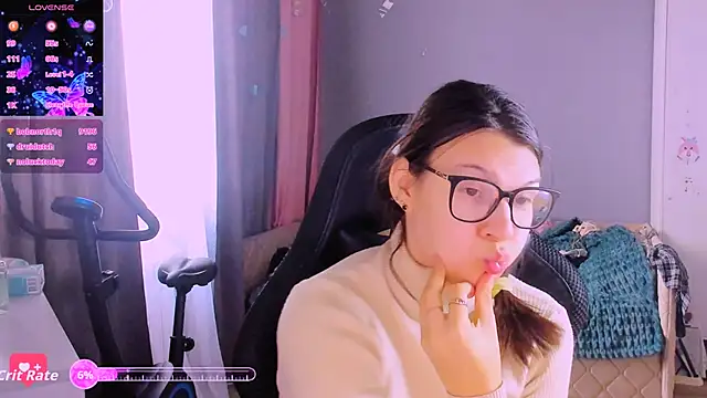 MollyLollipop online show from 3, 4, 2026