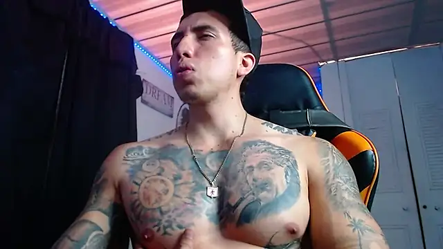 Adam Hudsond online show from 3, 11, 2025