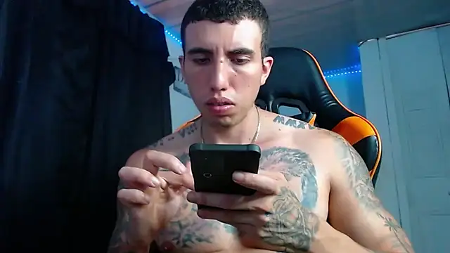 Adam Hudsond online show from 2, 11, 2025