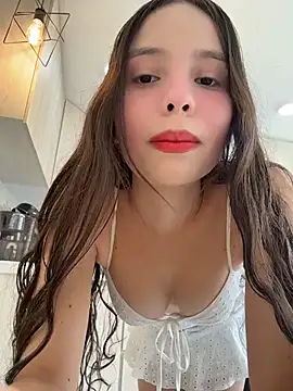MiaJacksonn online show from 7, 5, 2026