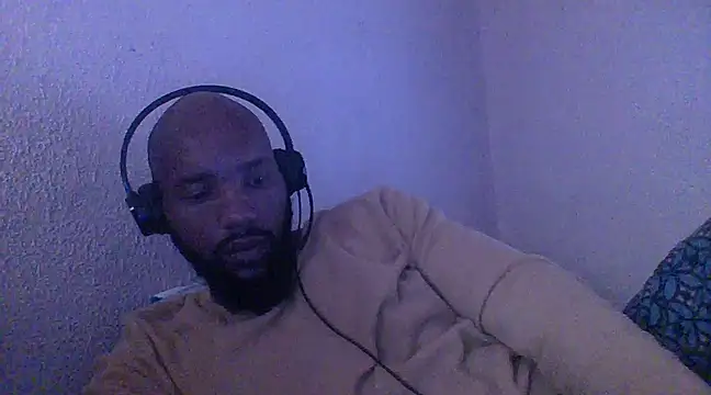 Snapshot of KAYBEEDEFREAK chatting on 16, 2, 2025 KAYBEEDEFREAK online show from 16, 2, 2025