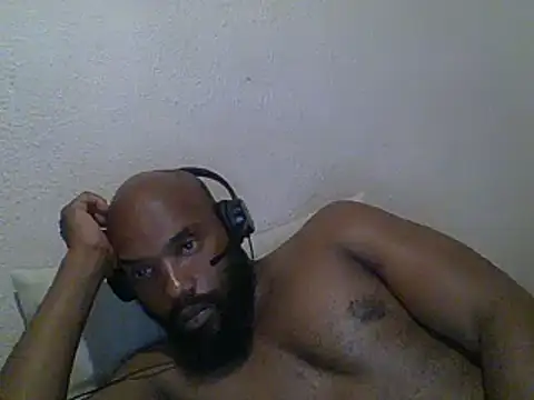 Snapshot of KAYBEEDEFREAK chatting on 11, 1, 2025 KAYBEEDEFREAK online show from 11, 1, 2025