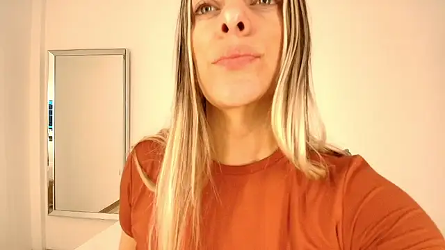 Isabella Harley online show from 12, 2, 2026