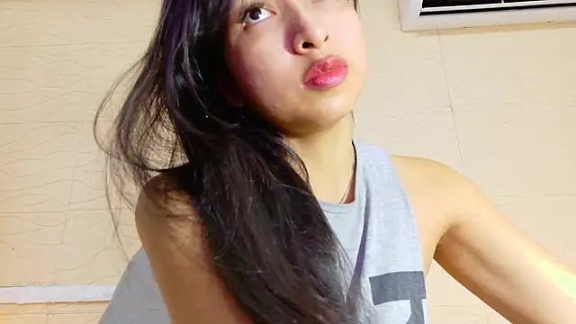 Sweet baby hellen online show from 8, 3, 2025