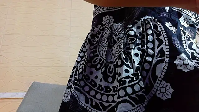 Sweet baby hellen online show from 20, 3, 2025