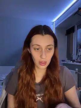 Uniarten online show from 25, 11, 2025