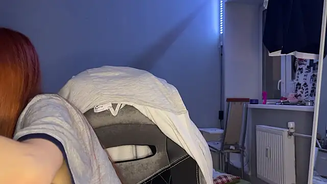 Uniarten online show from 27, 2, 2025