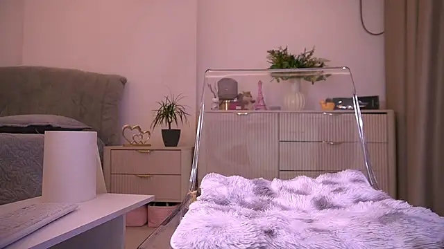 lildiaa online show from 9, 5, 2026