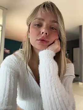 Kylie Desire online show from 25, 11, 2025