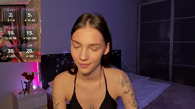 SophieCatty online show from 2, 4, 2026