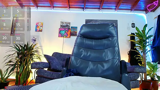 Snapshot of RyanCarter_ chatting on 9, 10, 2025 RyanCarter online show from 9, 10, 2025