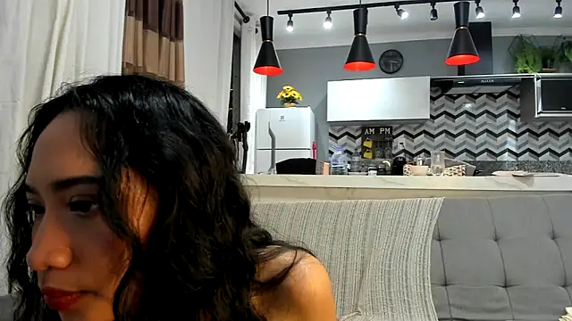 itsyourcassie online show from 16, 2, 2025