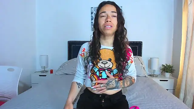 ZulyMichels online show from 19, 9, 2025