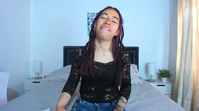 ZulyMichels online show from 23, 9, 2025