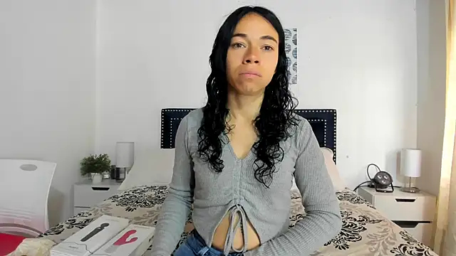 ZulyMichels online show from 20, 3, 2025