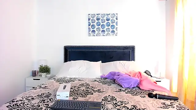 ZulyMichels online show from 11, 3, 2025