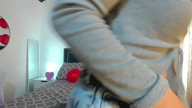 ZulyMichels online show from 12, 2, 2026