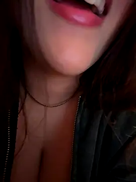 Snapshot of marcimaa chatting on 9, 11, 2025 marcimaa online show from 9, 11, 2025