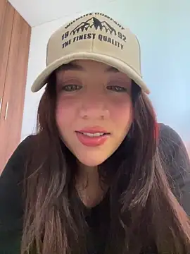 Snapshot of marcimaa chatting on 3, 12, 2024 marcimaa online show from 3, 12, 2024