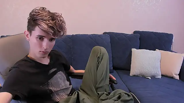 Snapshot of James_Mills chatting on 9, 12, 2024 James Mills online show from 9, 12, 2024