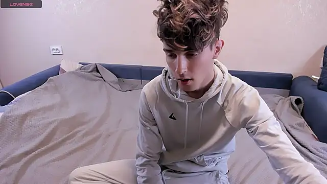 Snapshot of James_Mills chatting on 20, 2, 2025 James Mills online show from 20, 2, 2025