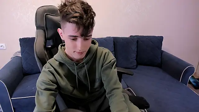 Snapshot of James_Mills chatting on 25, 10, 2025 James Mills online show from 25, 10, 2025