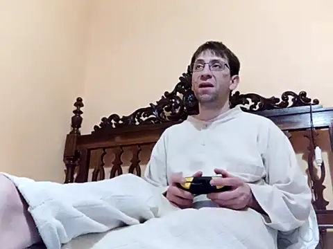 White rabbit  online show from 28, 2, 2025