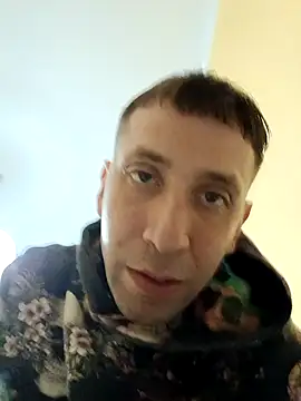 White rabbit  online show from 25, 10, 2025