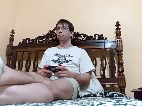 White rabbit  online show from 19, 3, 2025