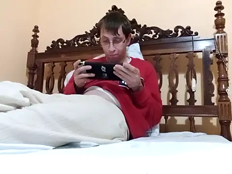 White rabbit  online show from 8, 3, 2025