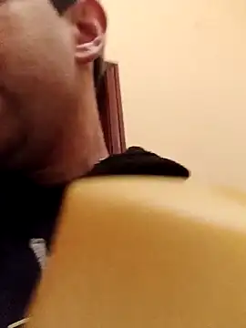 White rabbit  online show from 14, 2, 2025