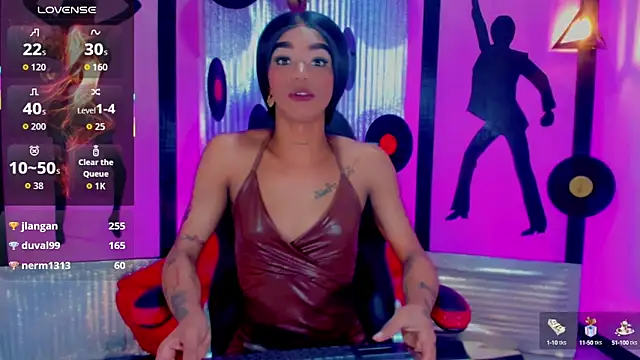 nickyminach  online show from 24, 9, 2025