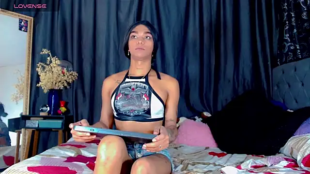 nickyminach  online show from 19, 3, 2025