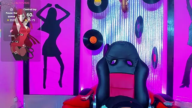 nickyminach  online show from 14, 4, 2026